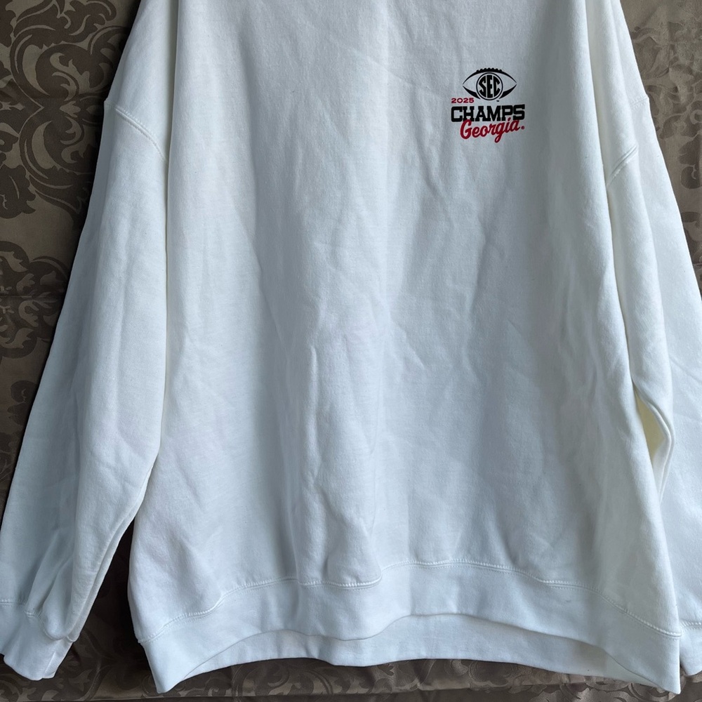 Georgia Champs Unisex White Crewneck Sweatshirt